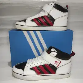 Adidas Varial II Mid [size 40]