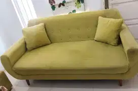 Sofa Vintage Minimalis