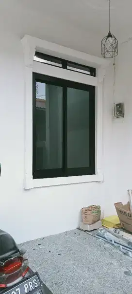 pintu dan jendela aluminium