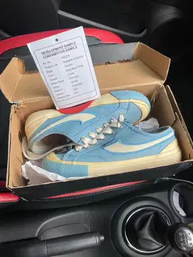 Compass baby blue