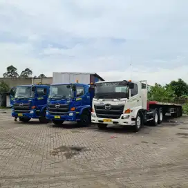 Sewa trailer + buntut 12 mtr los bak