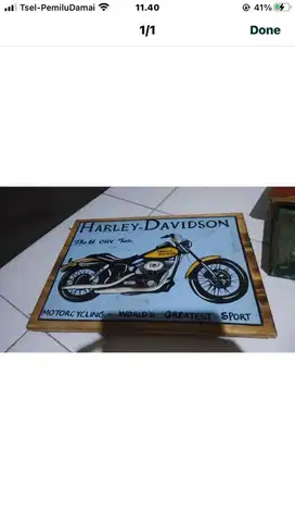 pajangan dinding Harley Davidson