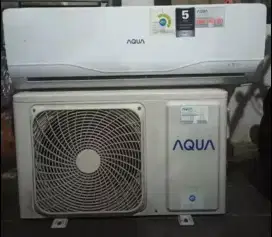 AC Aqua 1/2 PK masih Gress dan Orisinil