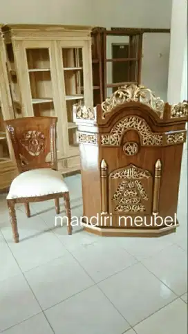 Mimbar podium kursi bahan jati.