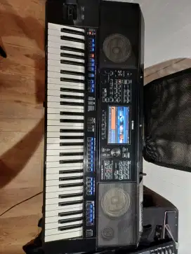 DI CARI UNTUK DI BELI ALAT MUSIK KEYBOARD & PIANO