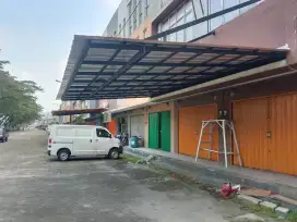 Kanopi baja ringan