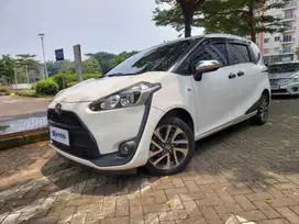 [OLXmobbi] Toyota Sienta 1.5 E Bensin-MT 2016 BOA