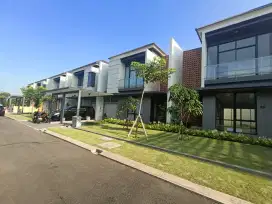 Sewa Summarecon bandung cluster Emily 3 bed semi furnish lux