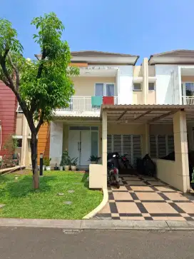 Rumah Murah Dekat Mall di Cluster Lotus Summarecon Bekasi