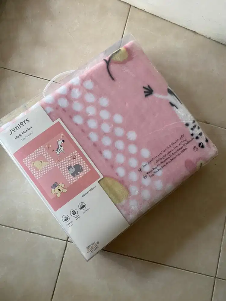 Babyshop Juniors Minky Blanket