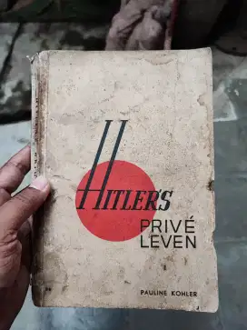 Buku Bhs Belanda Kuno Hitler's Prive Leven Terbitan 1941