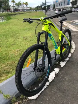 SEPEDA THRILL RAVAGE 4.0 BAN 27.5