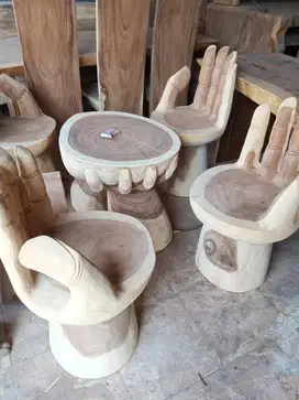 Kursi teras taman tangan trembesi