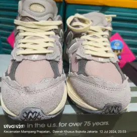 NB 2002R material Original size 41 insole 25,5 cm