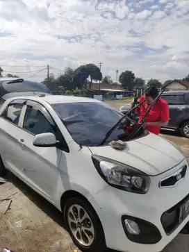 Kaca film mobil murmer bisa di panggilan