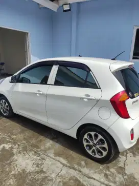 Kaca film mobil tolak panas murmer