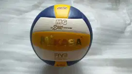 Bola Voli Mikasa MV2200 Super Gold Lokal