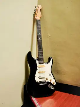 1986 Fender Original Vintage Stratocaster Reissue 62 Black MIJ