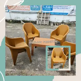Kursi tamu / kursi teras / kursi cangkir set meja tamu napolly