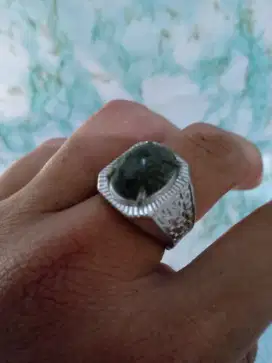 Cincin akik batu