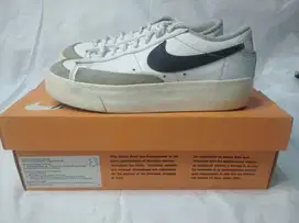 Sepatu Nike DJ0292-001