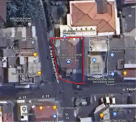 Dijual Tanah dan Bangunan (Toko + Rumah)  215 m² Hook Perempatan Ramai