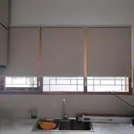 Roller blind sharp point