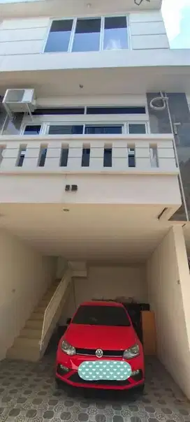 Disewakan Rumah Townhouse Kemayoran 6jt/bln