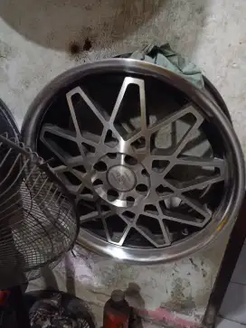 WAW R 17 x 7in hole 4 pcd 100/ 114,3