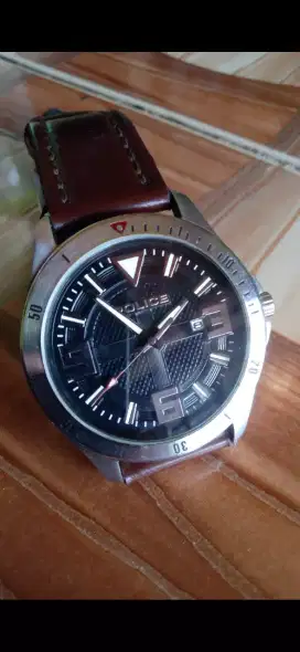 JAM TANGAN PRIA POLICE