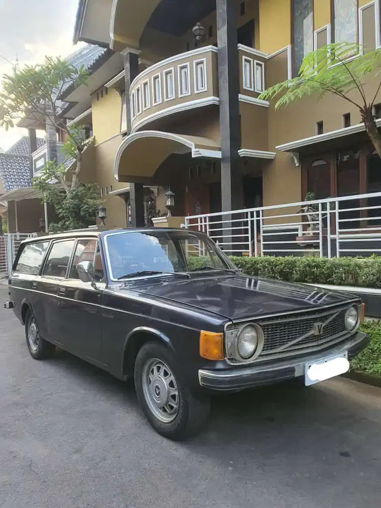 Volvo Wagon 145 tahun 1972 lokasi sleman yogyakarta