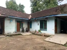 Tanah + Bangunan Di Pengging + Pohon Buah Dekat Berbagai Fasilitas