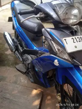 Di jual yamaha lexam tahun 2011