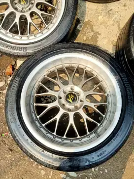 BBS ring 18 x 7.5/8 in ET 42/45 hole 4 pcd 100/114,3