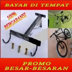 gantungan sepeda di tembok bracket