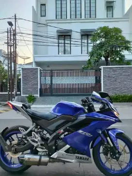 R15 V3 BIRU 2017 PLAT PANJANG