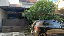 Di jual Rumah strategis di kota Madiun