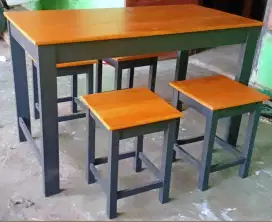 Set meja makan kafe warmindo