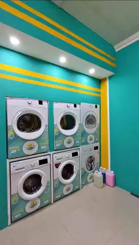 FRANCHISE USAHA LAUNDRY NAMA KONSEP SUKA SUKA GRATIS TRAINING