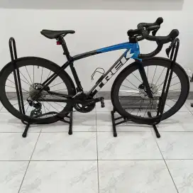 Trek Emonda SL5 2021 Size 50 Shimano 105 R7020 Rotor Ultegra