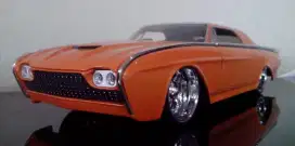 Diecast JADA 1/24 1963 THUNDERBIRD