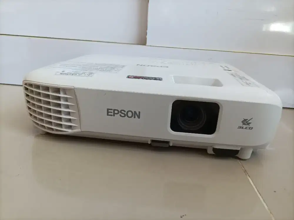 PROYEKTOR SECOND EPSON EB E500 SEGEL