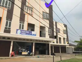 Ruko 3 lantai full beton daerah sungai jawi pontianak