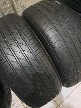 Ban 215 60 16 bridgestone turanza 2pcs msih bagus voxy biante x over