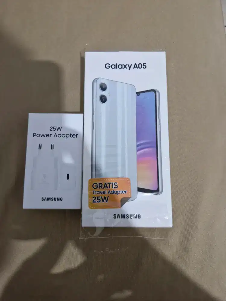 Samsung galaxy a05 4/128 batangan lock