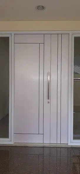 PINTU WPC UNTUK KAMAR MANDI