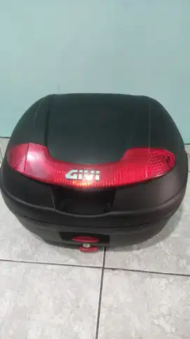 Box Sepeda GIVI E34 Second