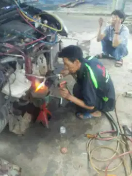 Servis ac mobil