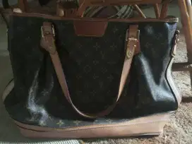 Tas selempang wanita