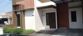 Disewakan rumah sistem cluster